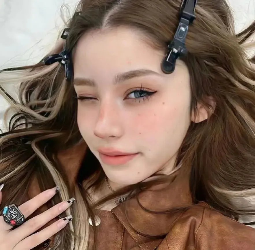 女性瘾者：第一部